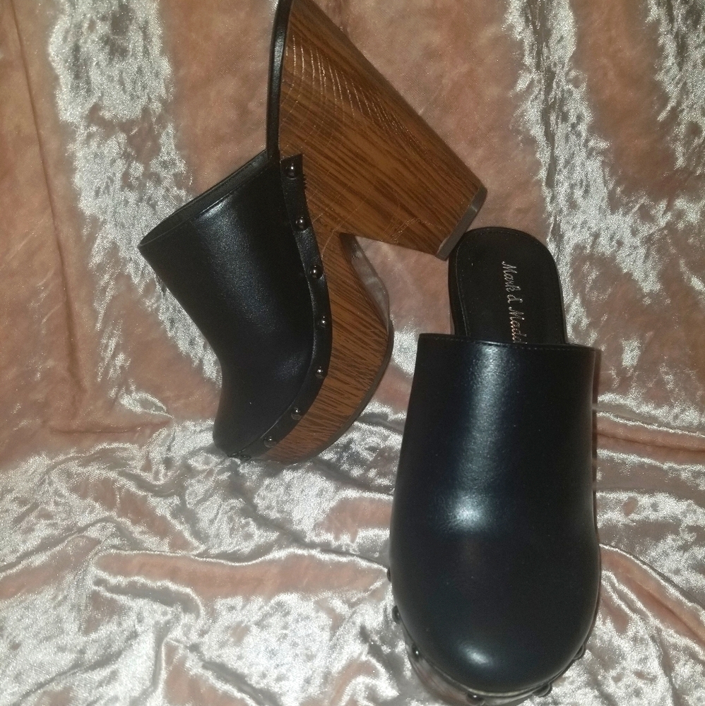 Clogg heels